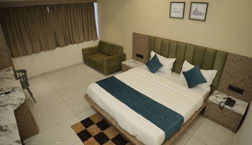 Deluxe Double Room, City View