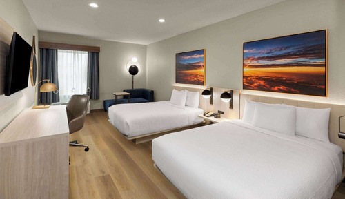 Room, 2 Queen Beds, Mobility Accessible (Bathtub with Grab Bars)