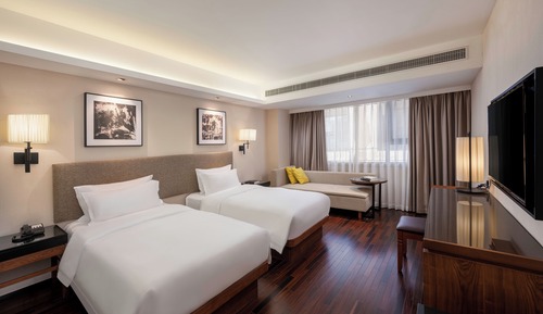 Comfort Twin Room, City View