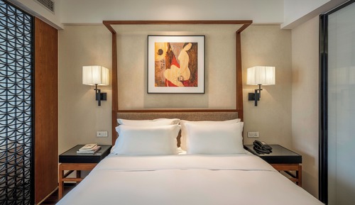 Deluxe Double Room, City View