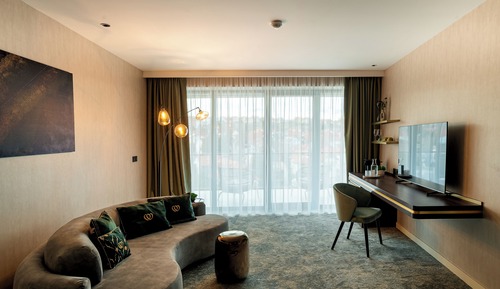 Premium Suite, Terrace