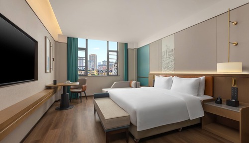 Deluxe Room, 1 King Bed, Non Smoking