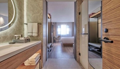 Superior Single Room