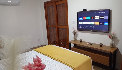 Family Studio Suite, Garden View