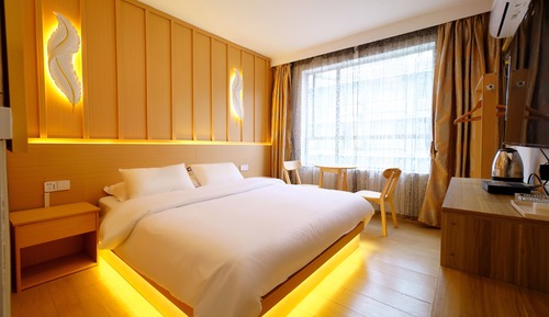 Classic Double Room