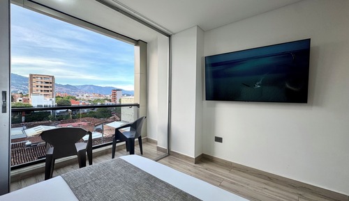 Deluxe Studio, 1 Bedroom, Balcony, City View