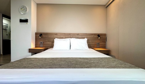 Deluxe Studio, 1 Bedroom, Balcony, City View