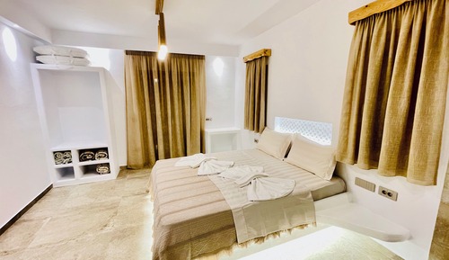 Luxury Villa, Patio, Sea View