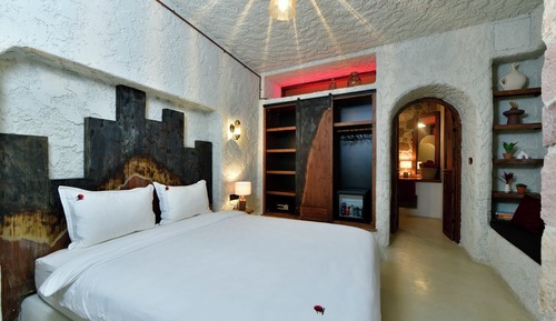 Classic Double Room