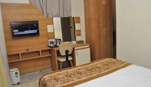 Deluxe Room, Balcony, City View
