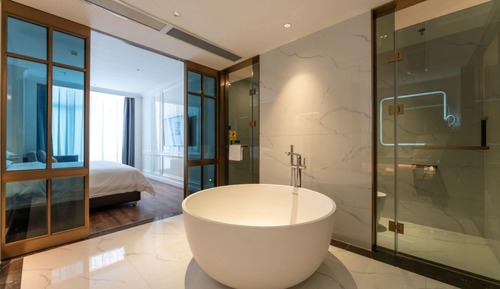 Premier Suite, City View