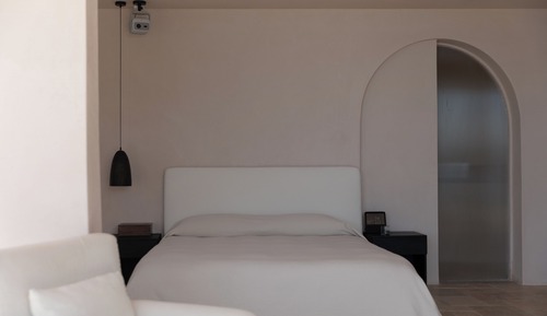 Romantic Studio Suite, 1 Queen Bed, Patio, Sea View