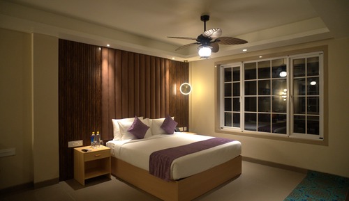 Deluxe Double Room, Garden View