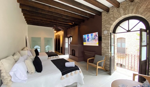 Family Studio Suite, Balcony, Courtyard View