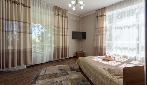 Standard Double Room, Balcony, Garden View