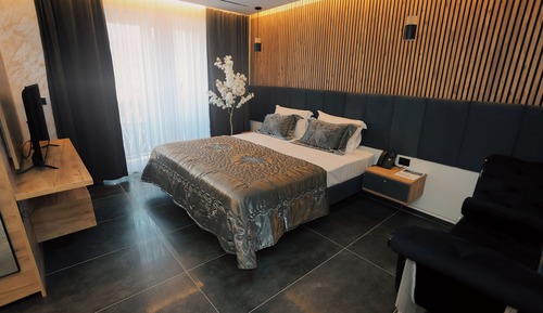 Luxury Suite, Balcony, Resort View