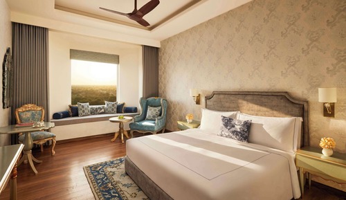 Premier Room