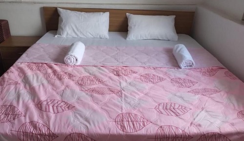 Room, Multiple Bedrooms, Smoking, Balcony