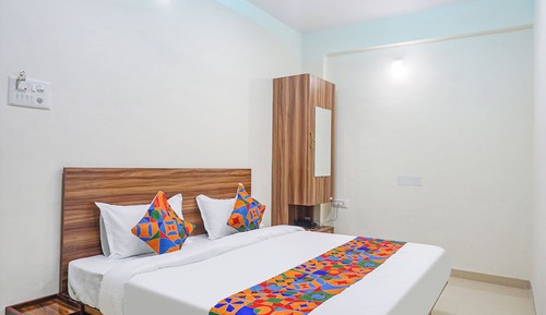 Deluxe Room, Balcony