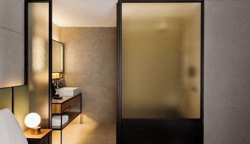 Room, River View