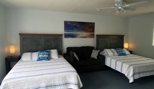 Studio Suite, Balcony, Lake View
