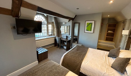 Deluxe Suite, Ensuite