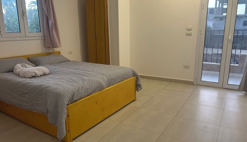 Two-Bedroom Apartment with Mountain View