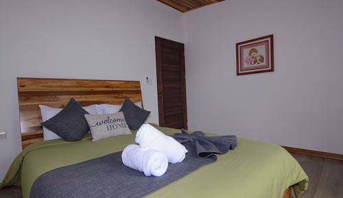 Basic House, Balcony, Mountain View