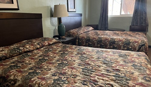 Basic Quadruple Room