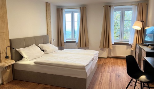 Standard Double Room, Private Bathroom (Doppelzimmer Komfort)