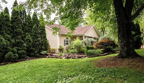 Family Triple Room, Hill View