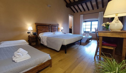 Deluxe Quadruple Room