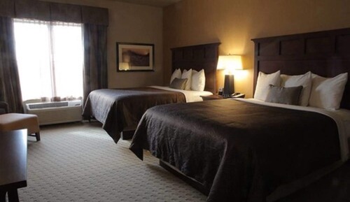 Deluxe Suite, 2 Queen Beds