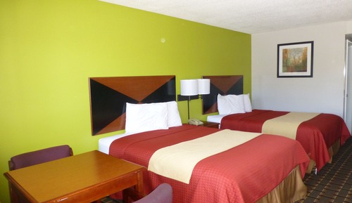 Standard Room, 2 Queen Beds, Smoking