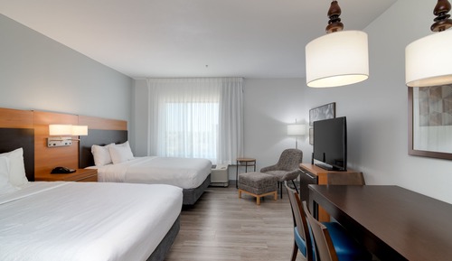 Studio, 2 Queen Beds, Non Smoking (Mobility/Hearing Access, Roll-In Shwr)