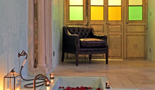 Traditional Suite (Gold)