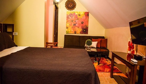 Deluxe Apartment, 1 Bedroom, Refrigerator & Microwave, Pool View