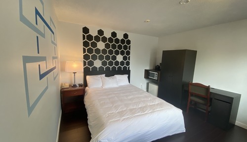 Luxury Room, 1 Queen Bed, Lake View