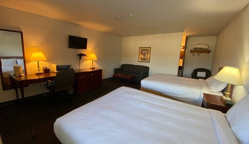 Classic Room, Multiple Beds