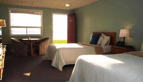 Standard Room, 2 Double Beds, Beach View
