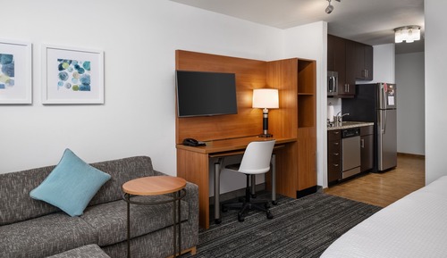 Studio, 1 King Bed