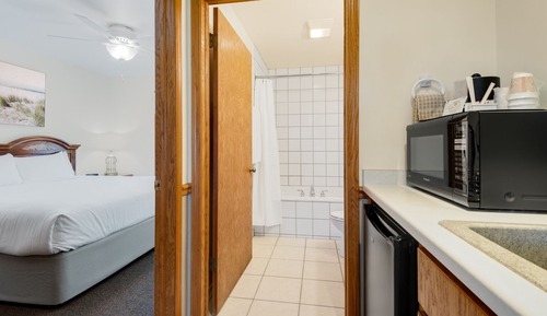 King & Queen Suite, Garden View