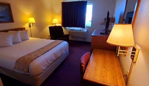Standard Room, 1 Queen Bed, Non Smoking