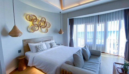Beachfront Villa