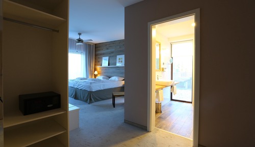 Suite (1st floor)