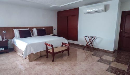 Superior Suite