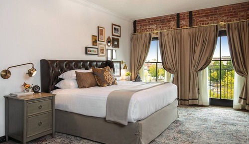 Room, 1 King Bed, View