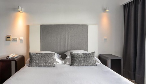 Basic Double or Twin Room, Garden View