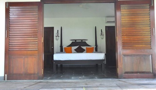Garden & Sea view deluxe cottage