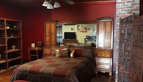 The Black Pearl Suite (3rd Floor)